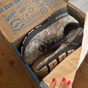 Brooks sneakers adrenaline 21. Brand new never worn!  Size 6 1/2.